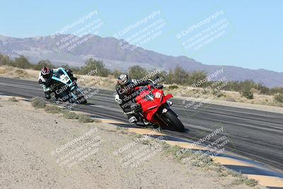 media/Dec-04-2025-Racers Edge (Thu) [[5ebc9f124d]]/2-A Group/1-Session 2 (Turn 7 Inside)/